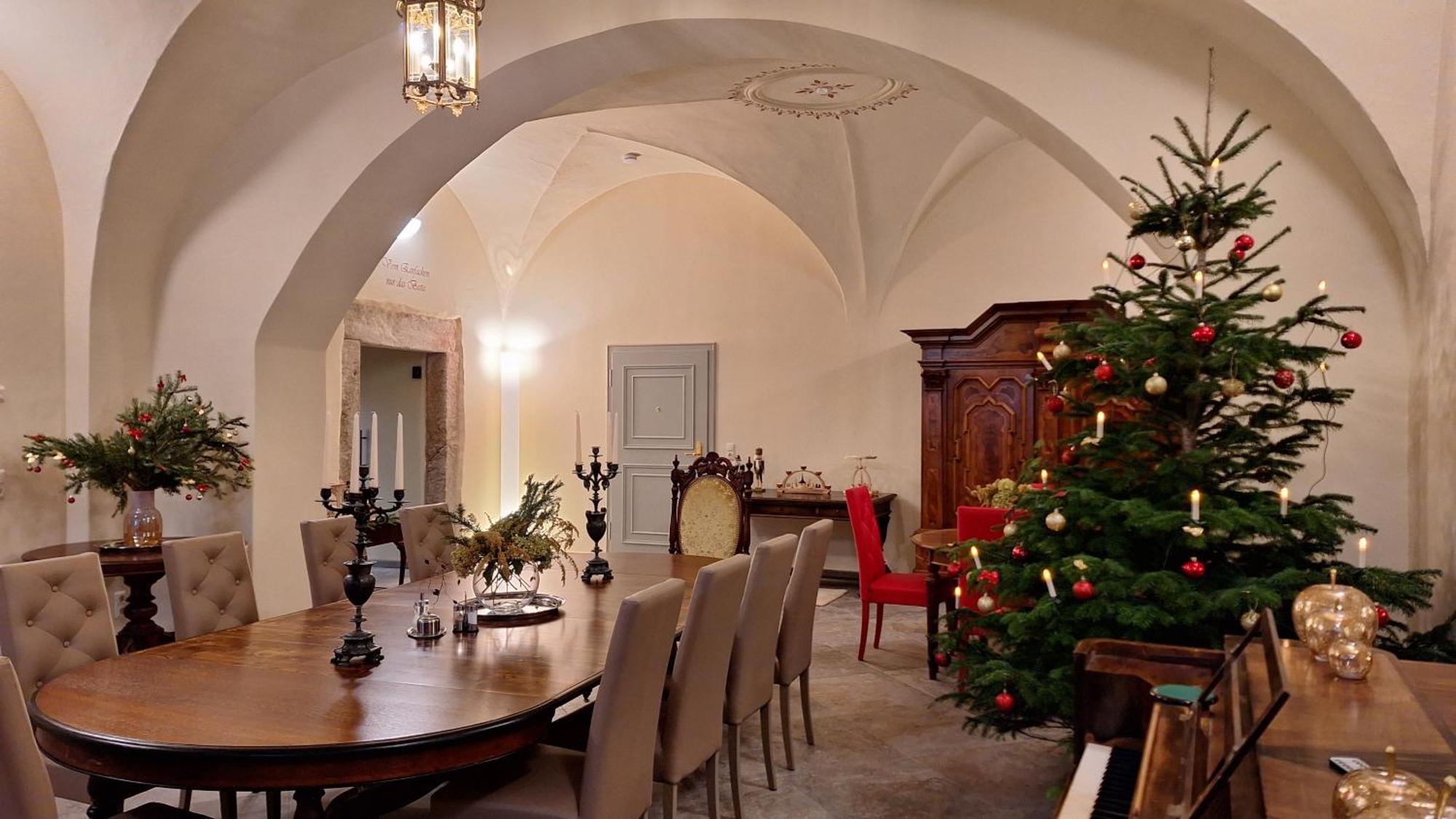 Stadtpalais Koenigssuite Maximal 2 Personen Und 1 Kleinkind เบาท์เซน ภายนอก รูปภาพ