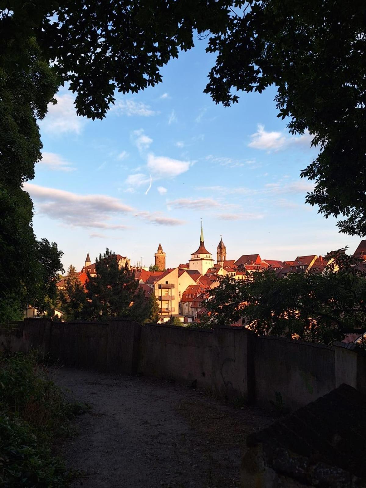 Stadtpalais Koenigssuite Maximal 2 Personen Und 1 Kleinkind เบาท์เซน ภายนอก รูปภาพ