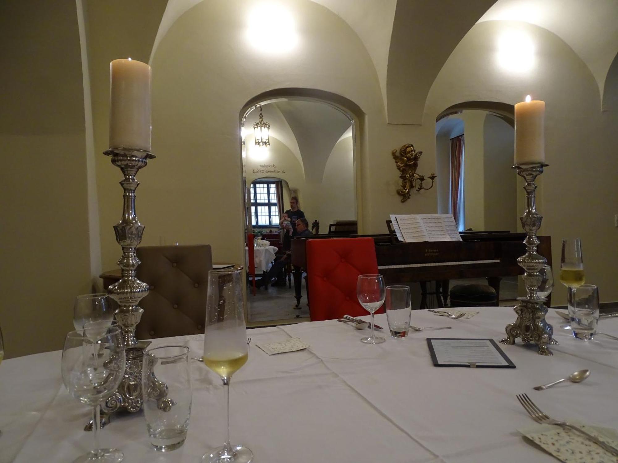 Stadtpalais Koenigssuite Maximal 2 Personen Und 1 Kleinkind เบาท์เซน ภายนอก รูปภาพ